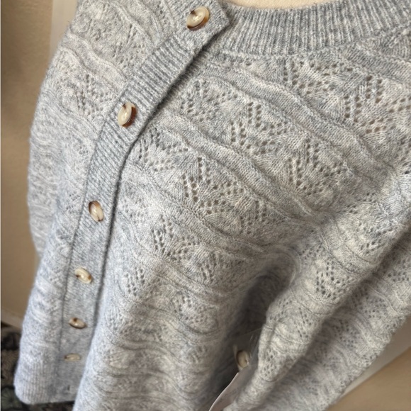 Grey button up sweater 
Women’s size XL - Picture 7 of 14
